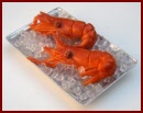 SA192 Tray of Lobsters on Ice